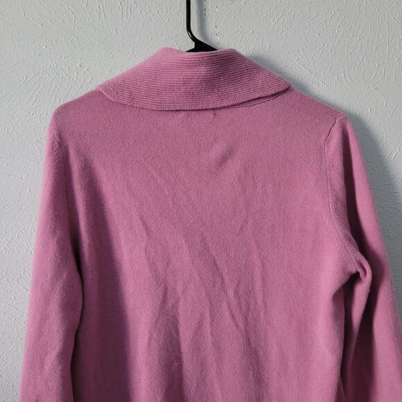 Lord & Taylor Cashmere V-neck Sweater - Picture 4 of 12